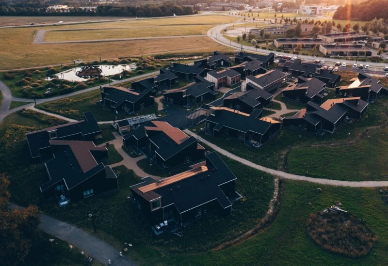 Rooted in Renewal — Precedent study — Senior cohousing, image 1